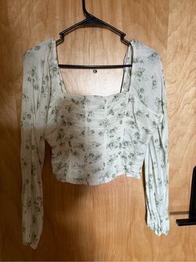 Hollister White Cropped Floral Square-Neck Blouse
